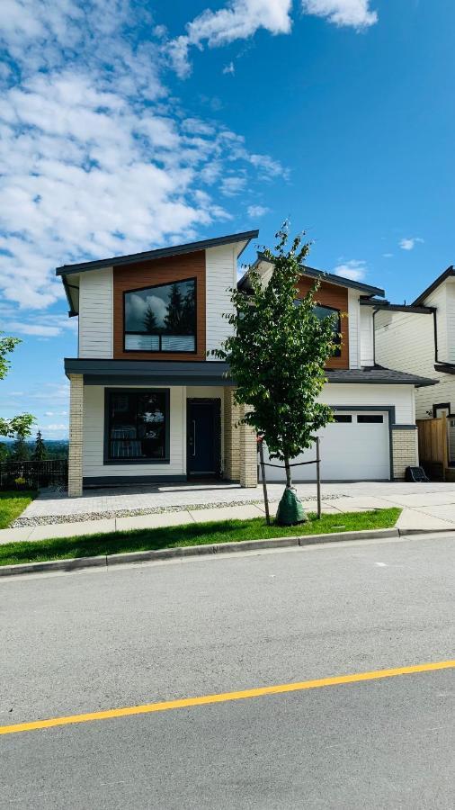 Baycrestone Apartman Coquitlam Kültér fotó