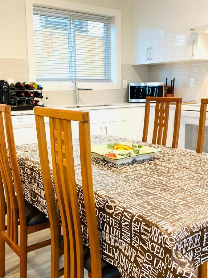 Baycrestone Apartman Coquitlam Kültér fotó